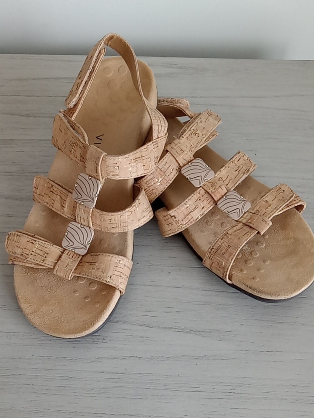Vionic Amber sandal sz 9